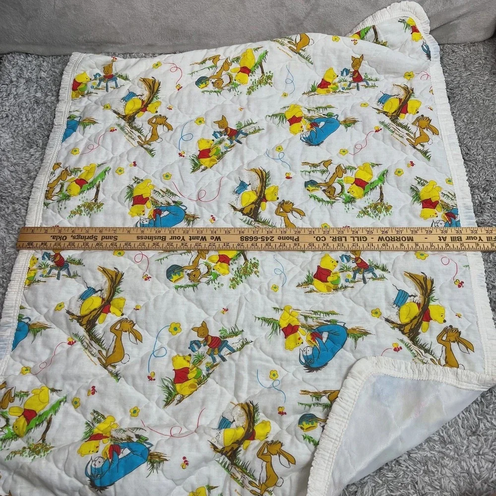 Winnie The Pooh Quilted Baby Blanket Sears Collection‎ Disney Vintage 33x43